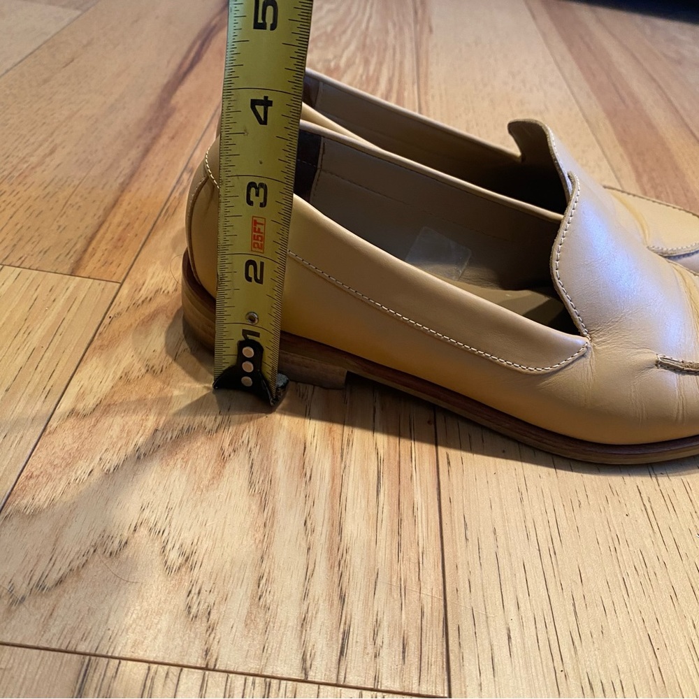 Everlane Womens The Modern Loafers Size 6.5 Pointed Toe Sand Tan - Picture 5 of 7